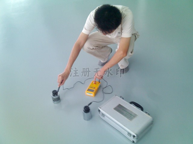 环氧防静电滚涂地坪漆